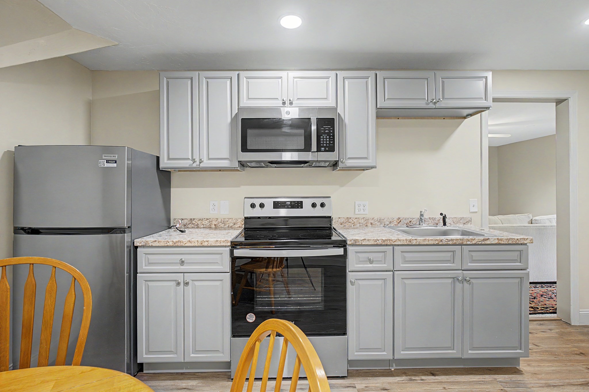 6 Windsor Road, Unit G Sandwich, MA 02563 - Photo 14 of 22 Gallery Image 14