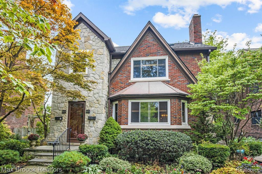 603 Neff Road Grosse Pointe, MI 48230 - Photo 1 of 2