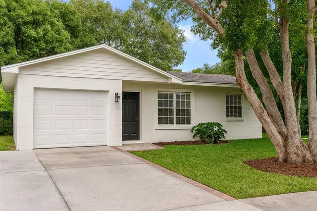 $1,999 | 180 2nd Street Southwest, Largo, FL 33770