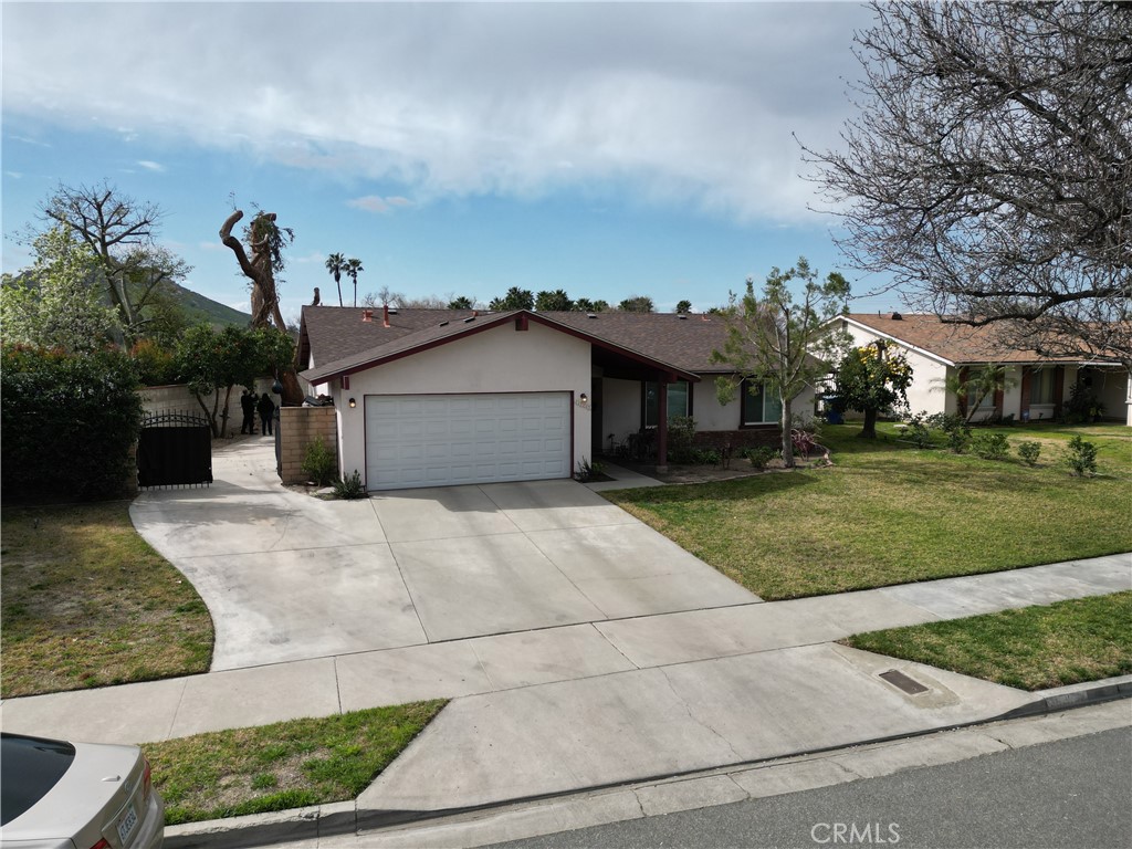 4620 La Paz Lane Riverside, CA 92501 - Photo 1 of 1 Curb View