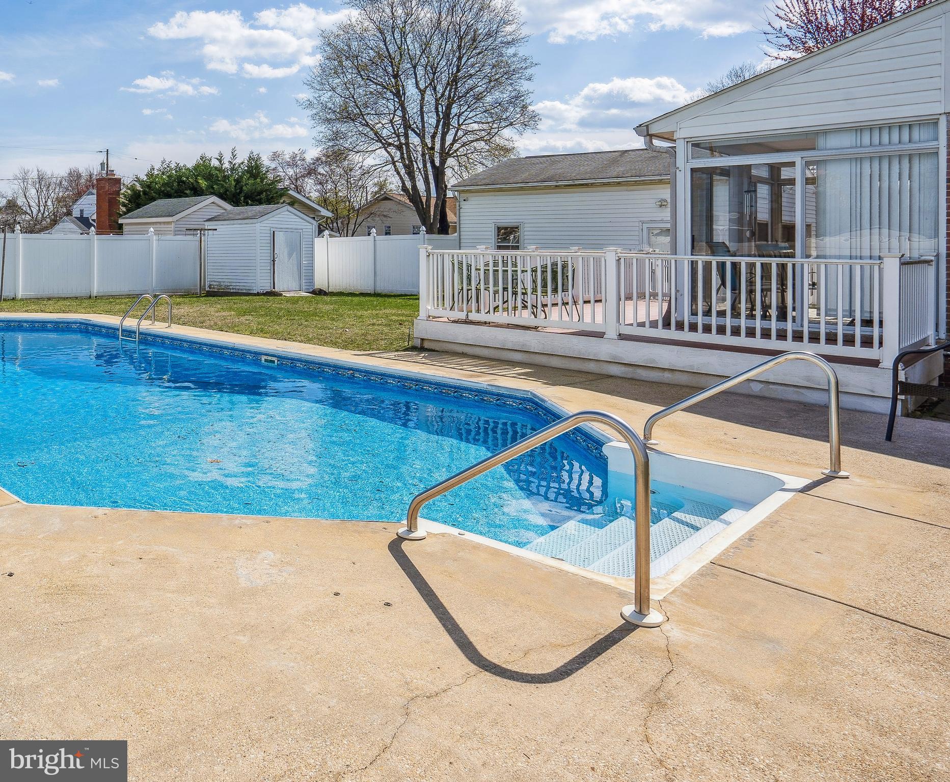 163 Kenwood Road Pasadena, MD 21122 - Photo 5 of 25 Lovely Pool