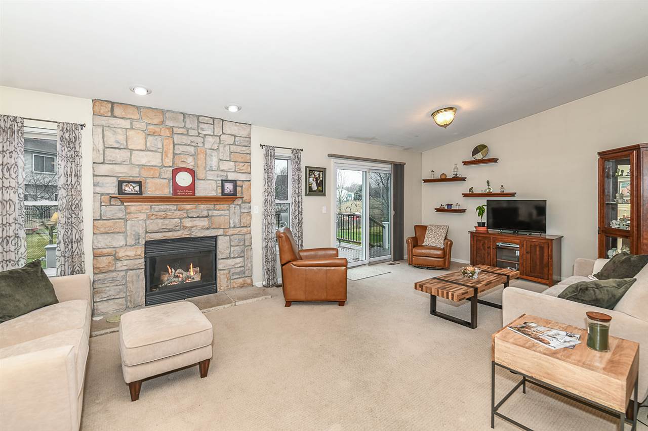 51879 Rivard Road New Baltimore, MI 48047 - Photo 10 of 28 50031729-9.JPG