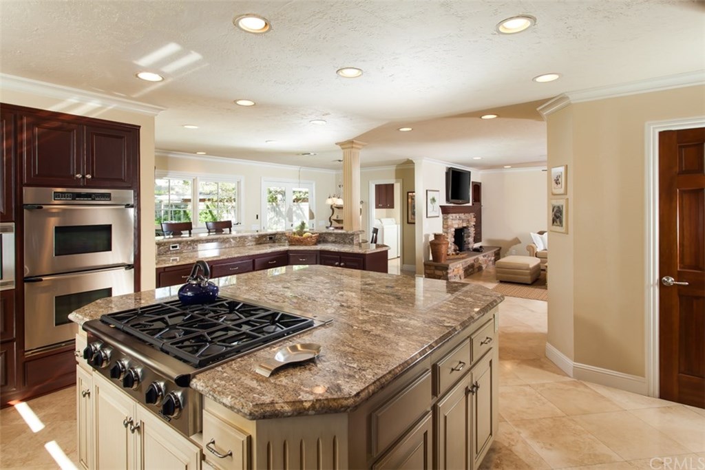 18181 Francisco Drive Villa Park, CA 92861 - Photo 13 of 29 Kitchen