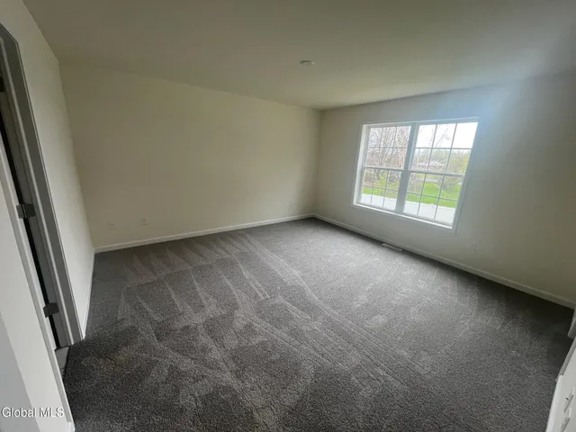 $459,900 | 29 Walke Way, Halfmoon, NY 12118