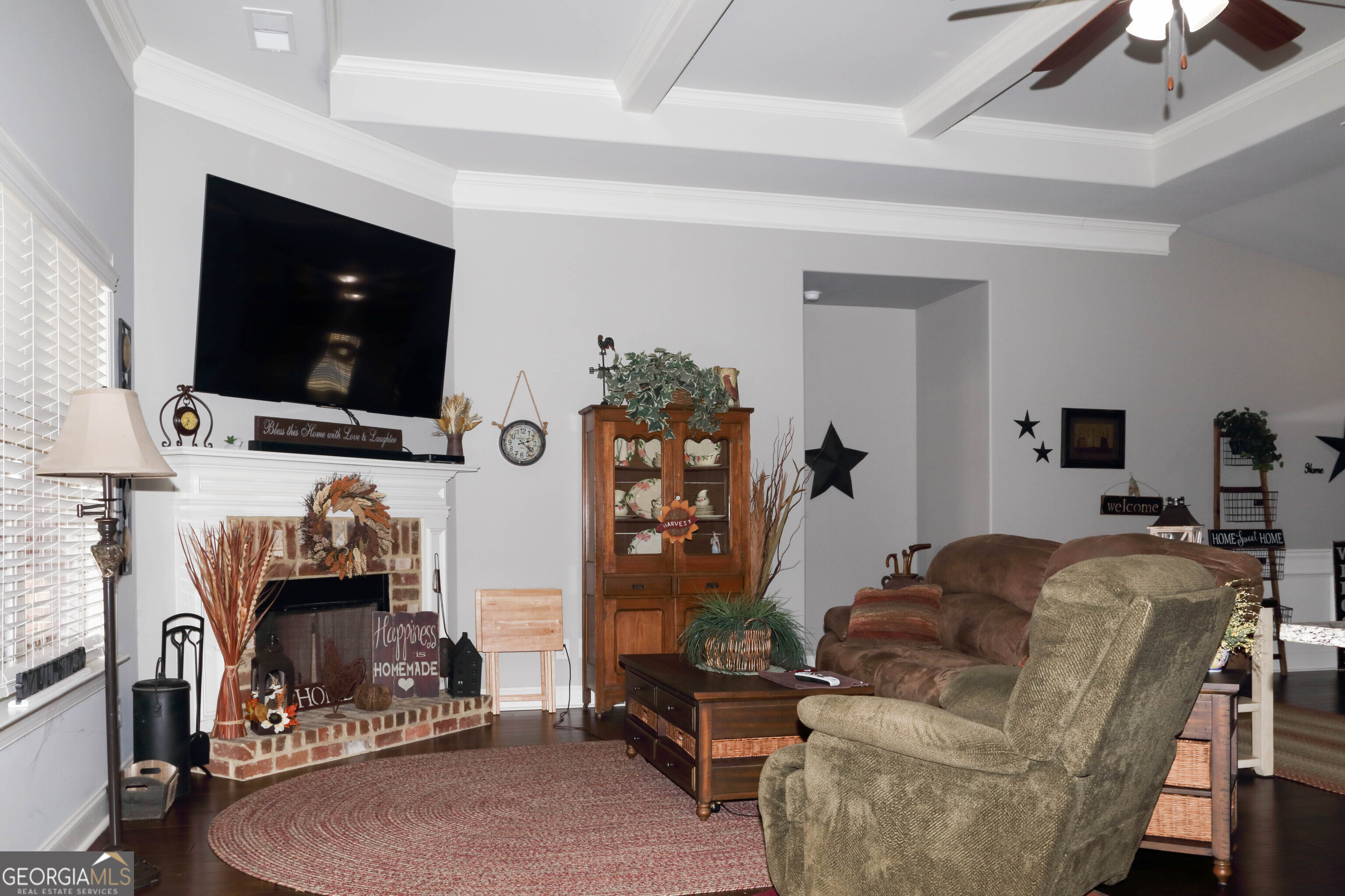 107 Westchester Trail Kathleen, GA 31047 - Photo 13 of 36 a living room with furniture and a flat screen tv