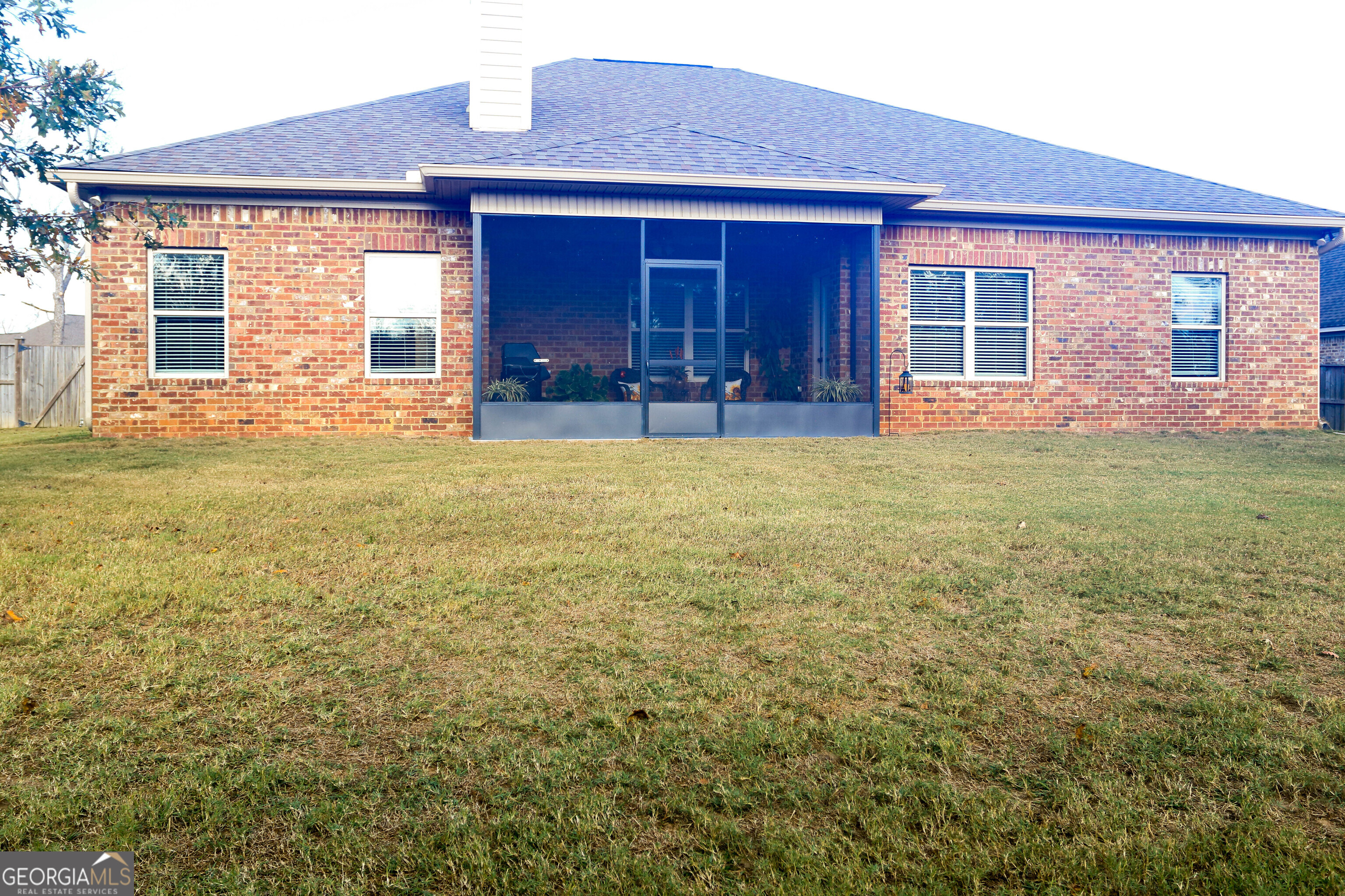 107 Westchester Trail Kathleen, GA 31047 - Photo 35 of 36 a view of a house with backyard and porch