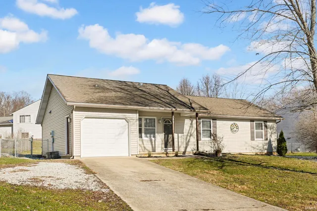 $249,900 | 342 Briarwood Lane, Ellettsville, IN 47429