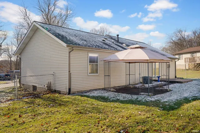 $249,900 | 342 Briarwood Lane, Ellettsville, IN 47429