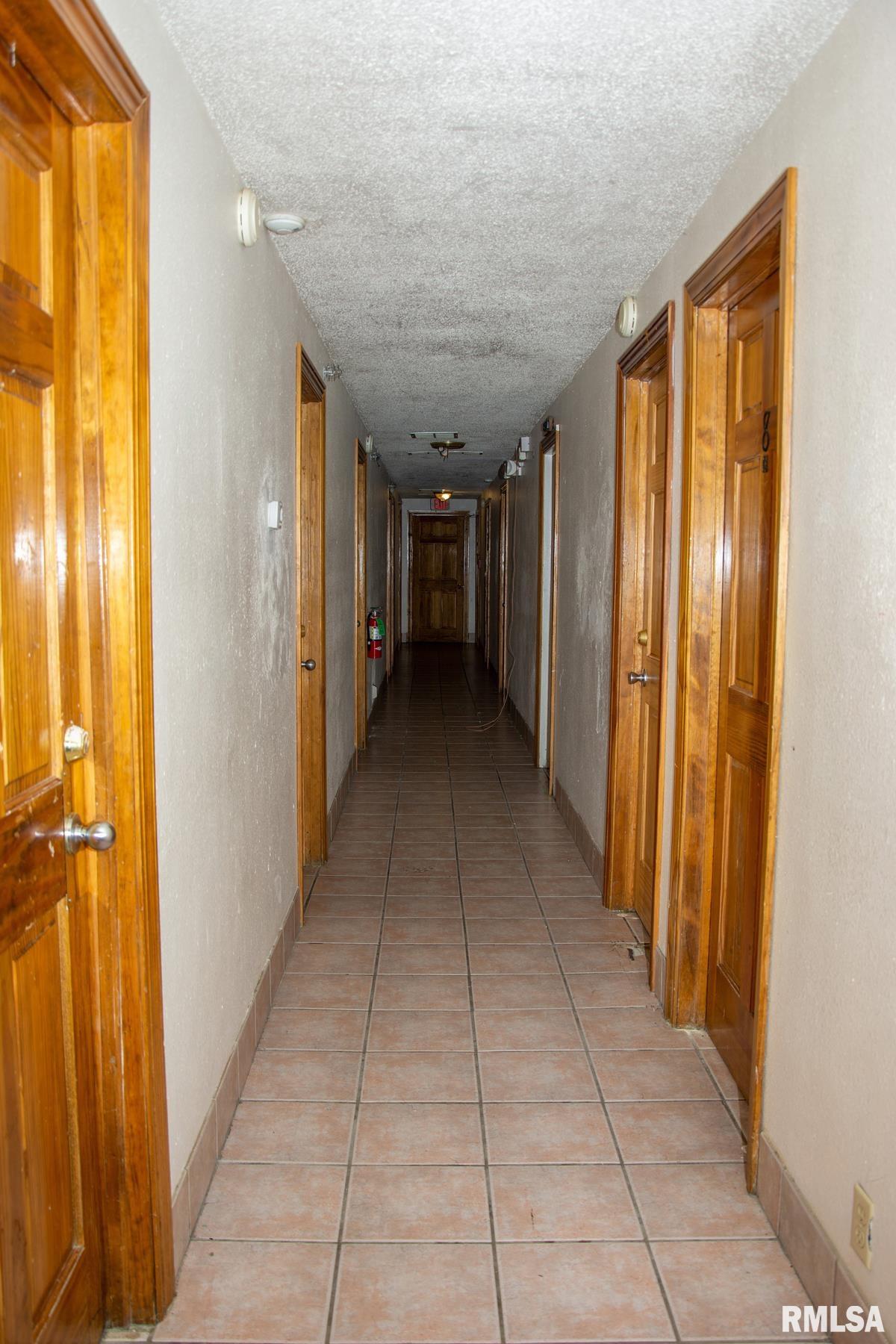 720 Wigwam Hollow Road, Unit 1 Macomb, IL 61455 - Photo 17 of 27 Gallery Image 17