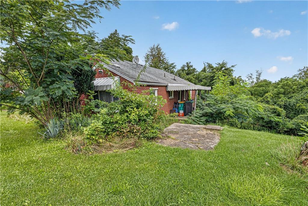 4194 Battle Ridge Road McDonald, PA 15057 - Photo 2 of 20 Gallery Image 2