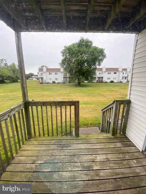 906 Woodchip Road Lumberton, NJ 08048 - Photo 12 of 13 Rear view with deck