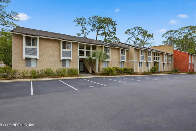$105,000 | 8849 Old Kings Road South, Unit 168, Jacksonville, FL 32257