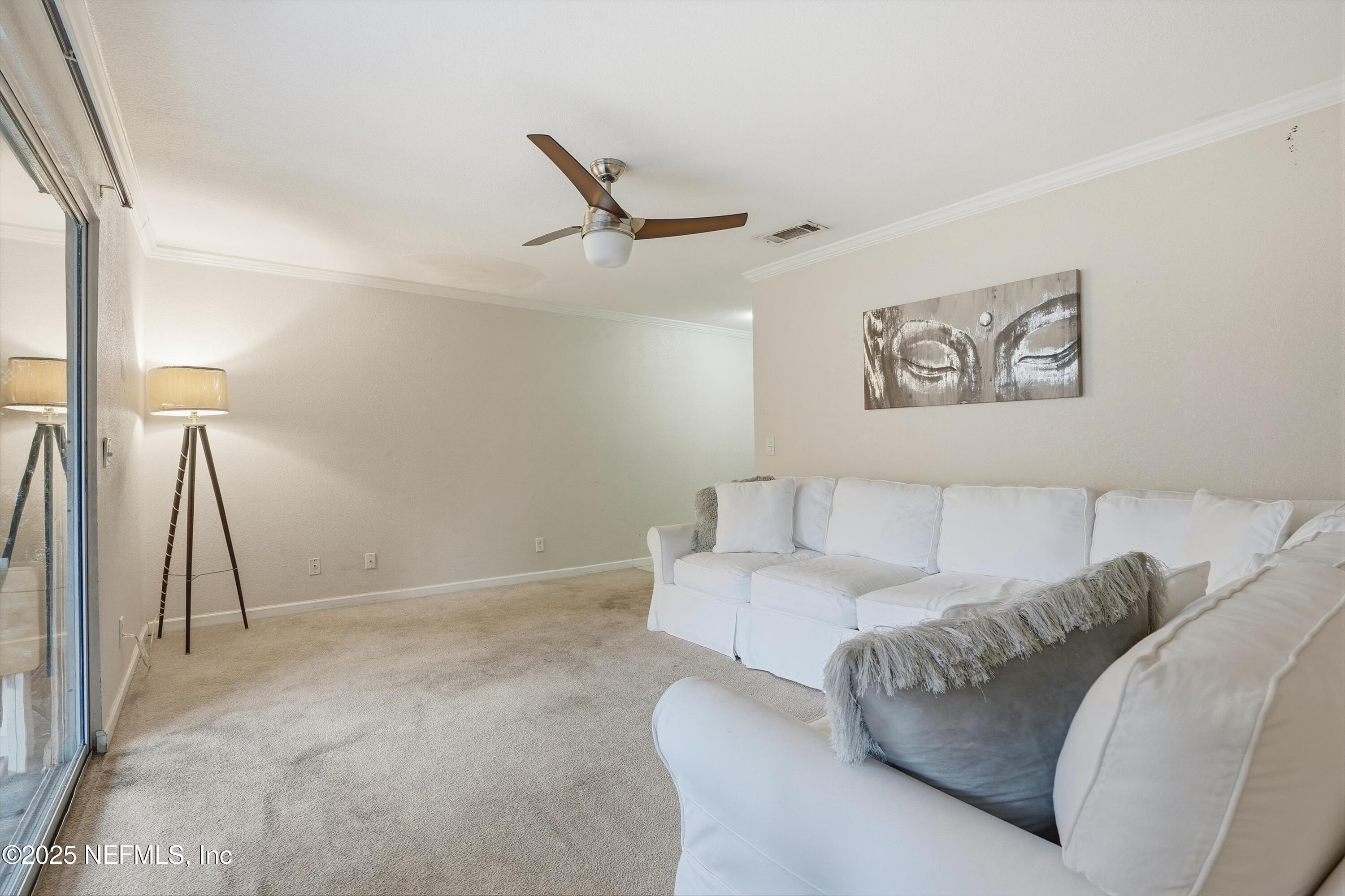 8849 Old Kings Road South, Unit 168 Jacksonville, FL 32257 - Photo 3 of 16 03-Living Room