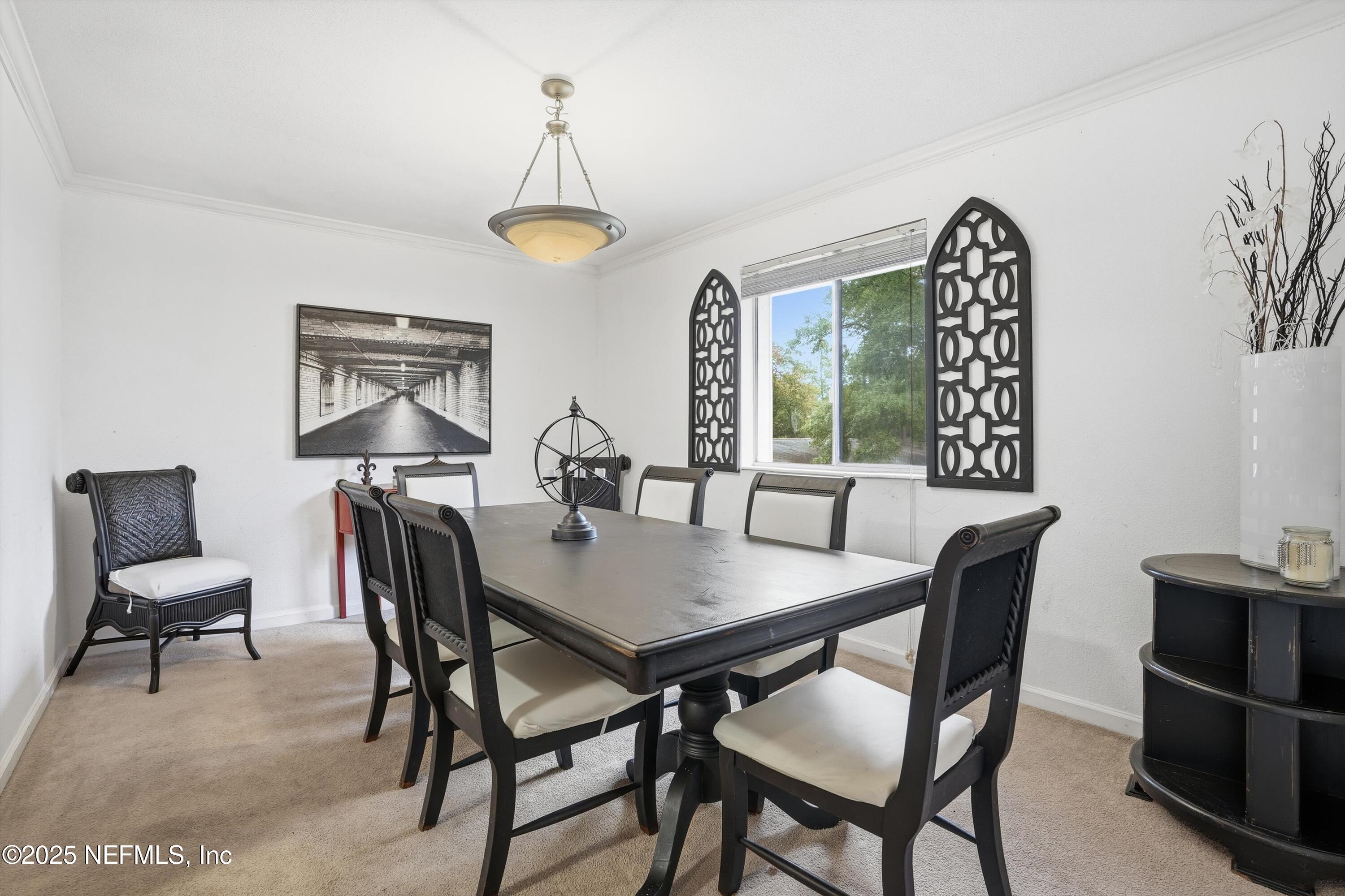 8849 Old Kings Road South, Unit 168 Jacksonville, FL 32257 - Photo 7 of 16 08-Dining Room