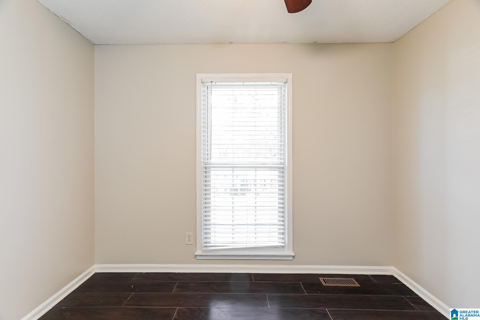 1307 3rd Avenue Southwest Alabaster, AL 35007 - Photo 15 of 23 Gallery Image 15