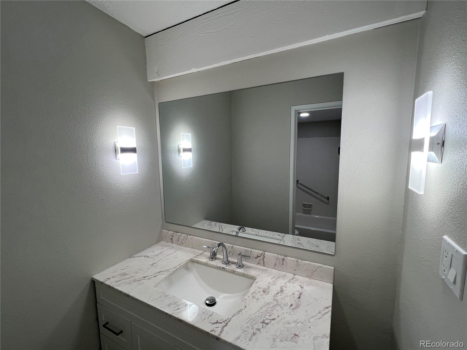 2880 South Locust Street, Unit 507S Denver, CO 80222 - Photo 19 of 48