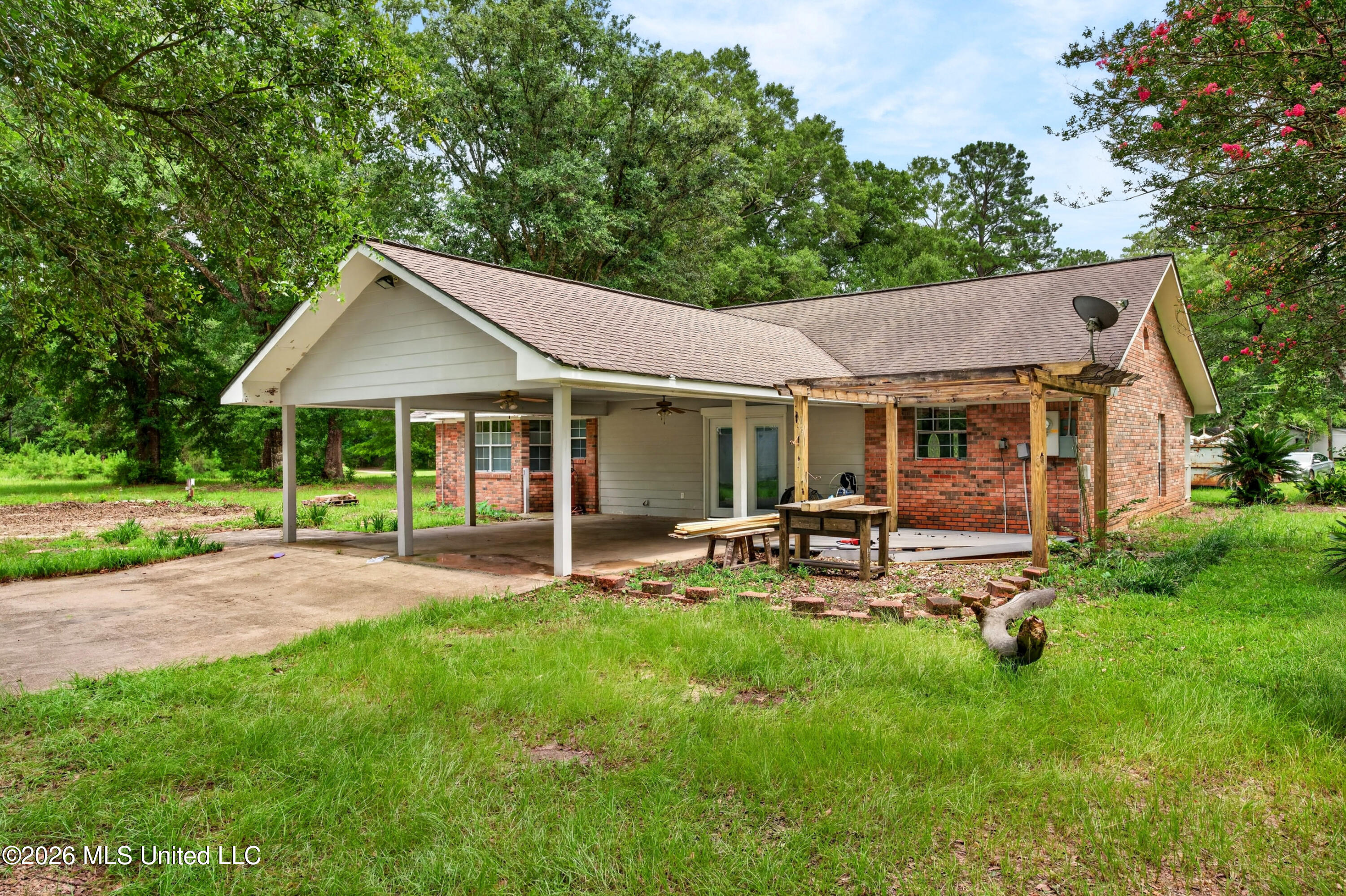 21425 Clifford Johnson Road Moss Point, MS 39562 - Photo 21 of 33 12425CliffordJohnsonRd-23
