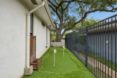 $1,659,000 | 6418 Malcolm Drive, Dallas, TX 75214