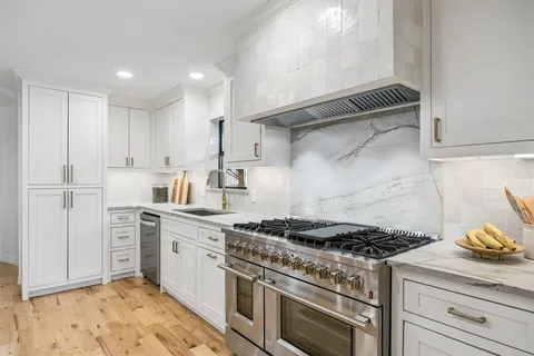 $1,659,000 | 6418 Malcolm Drive, Dallas, TX 75214