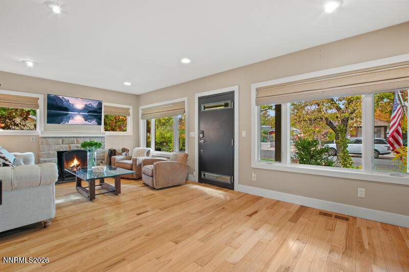 720 Nixon Avenue Reno, NV 89509 - Photo 5 of 43 720 Nixon Avenue (6 of 38)