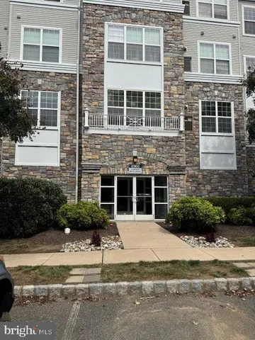 $2,999 | 4310 Lydia Hollow Drive, Unit B, Glen Mills, PA 19342