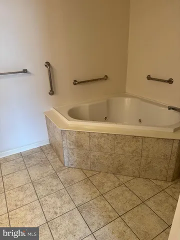 $2,999 | 4310 Lydia Hollow Drive, Unit B, Glen Mills, PA 19342