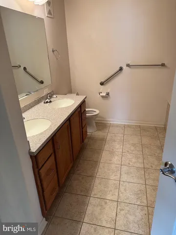 $2,999 | 4310 Lydia Hollow Drive, Unit B, Glen Mills, PA 19342