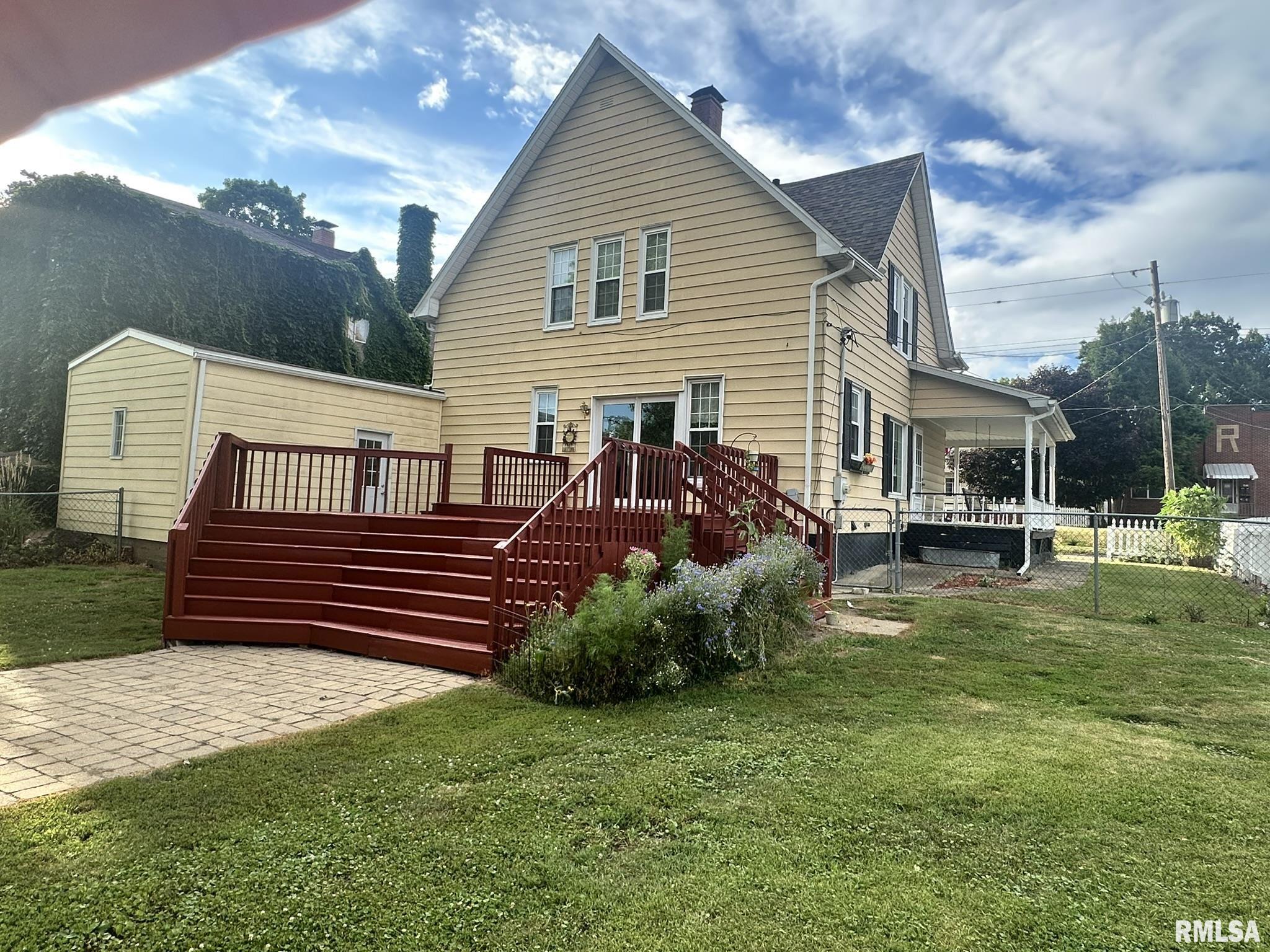146 West Locust Street Canton, IL 61520 - Photo 31 of 59 Gallery Image 31