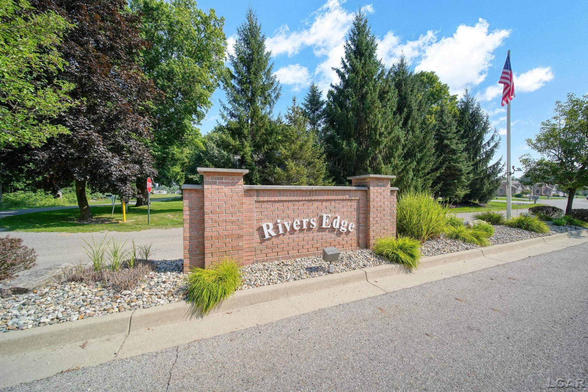 1692 Rivers Edge Court Adrian, MI 49221 - Photo 36 of 39 50184842-c2cbbb16-ae87-4b78-90eb-cdfed7375284.JPG