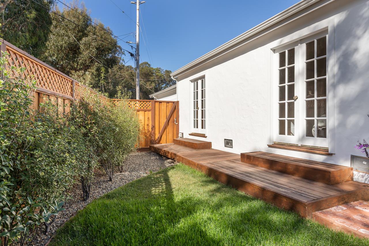 2891 Scriver Street Santa Cruz, CA 95062 - Photo 18 of 30 a view of a house with backyard and sitting area
