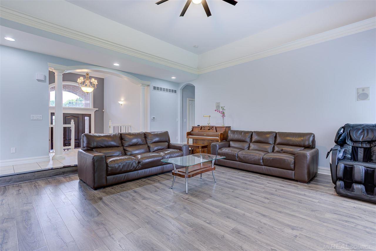 58 Kalhaven Road Rochester Hills, MI 48307 - Photo 21 of 46