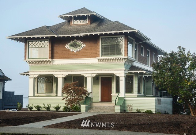 2112 Rucker Avenue, Unit 1 Everett, WA 98201 - Photo 1 of 15