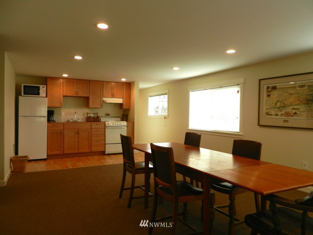 2112 Rucker Avenue, Unit 1 Everett, WA 98201 - Photo 14 of 15