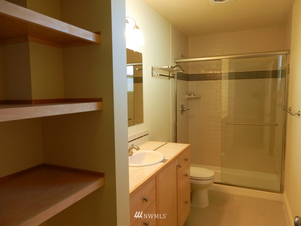 2112 Rucker Avenue, Unit 1 Everett, WA 98201 - Photo 10 of 15
