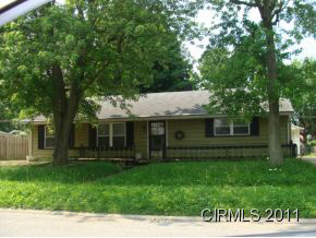 1605 Oakhill Road Kokomo, IN 46902 - Photo 1 of 10 Gallery Image 1