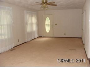 1605 Oakhill Road Kokomo, IN 46902 - Photo 4 of 10 Gallery Image 4