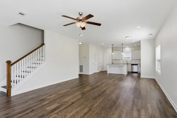 $3,200 | 114 Walden Village Lane, Nashville, TN 37210
