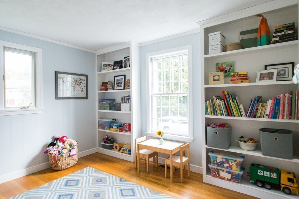 266 Pelham Island Road Wayland, MA 01778 - Photo 9 of 20 a living room with furniture and a window