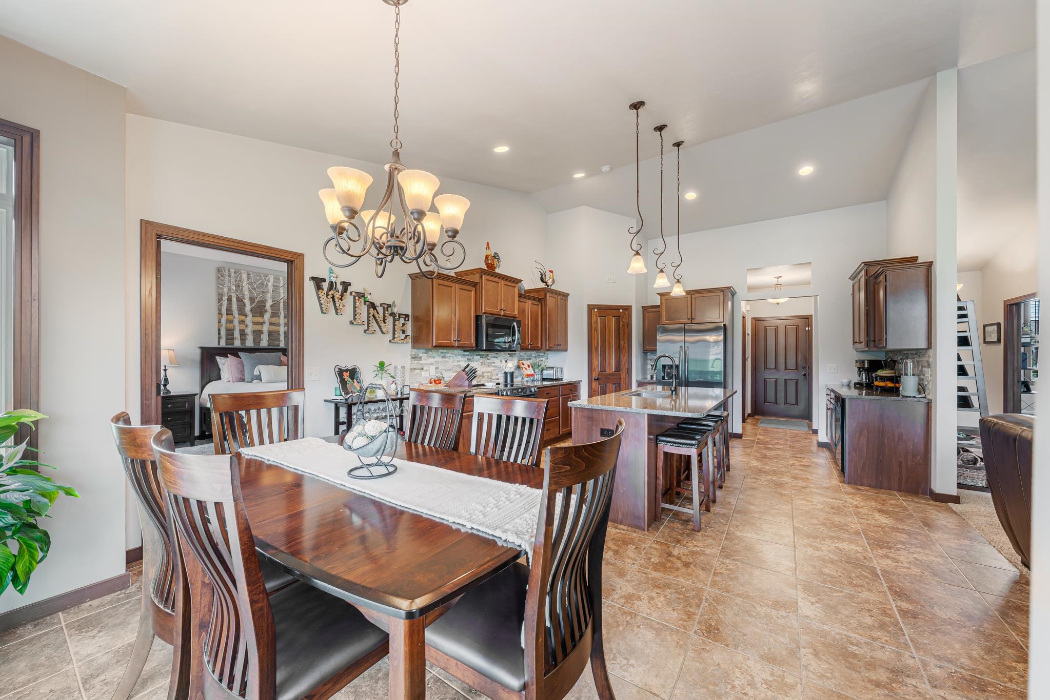 889 West Hubble Lane Appleton, WI 54913 - Photo 12 of 52