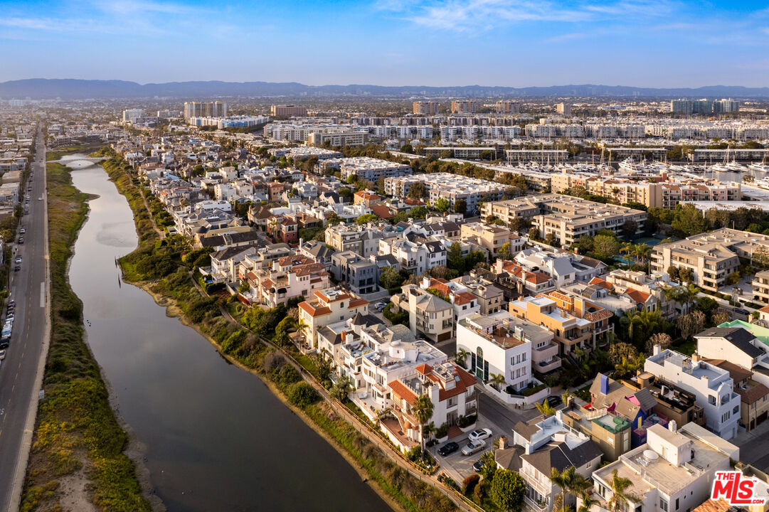110 Topsail Mall Marina del Rey, CA 90292 - Photo 35 of 39 an aerial view of a city with lots of residential buildings