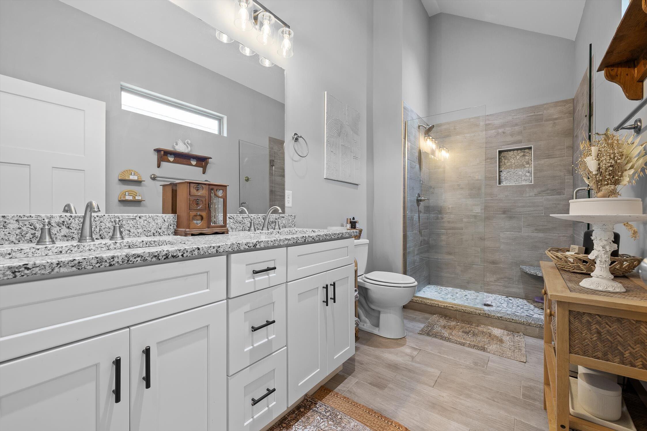 140 Rock Bridge Road Ringgold, GA 30736 - Photo 11 of 23 Bathroom -2