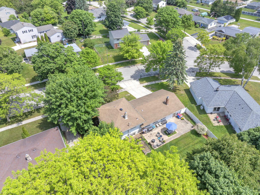 215 East Beutel Road Port Washington, WI 53074 - Photo 24 of 33 Backyard Aerial 1-1