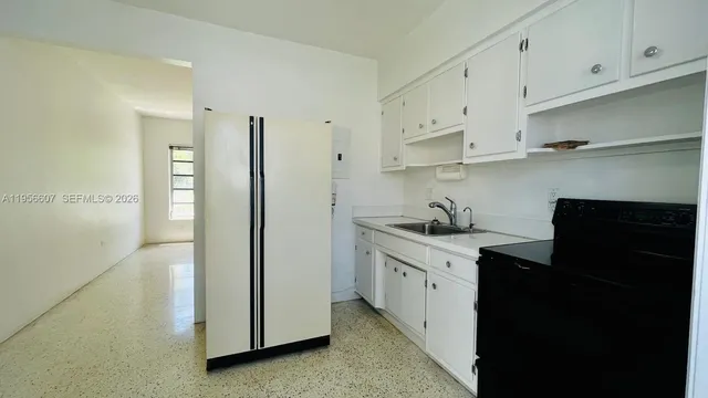 $2,200 | 3667 Northwest 5th Street, Unit 3667, Miami, FL 33125