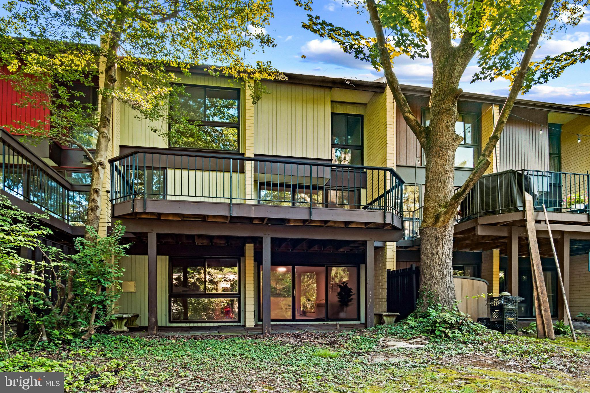 11164 Saffold Way Reston, VA 20190 - Photo 28 of 33 Gallery Image 28
