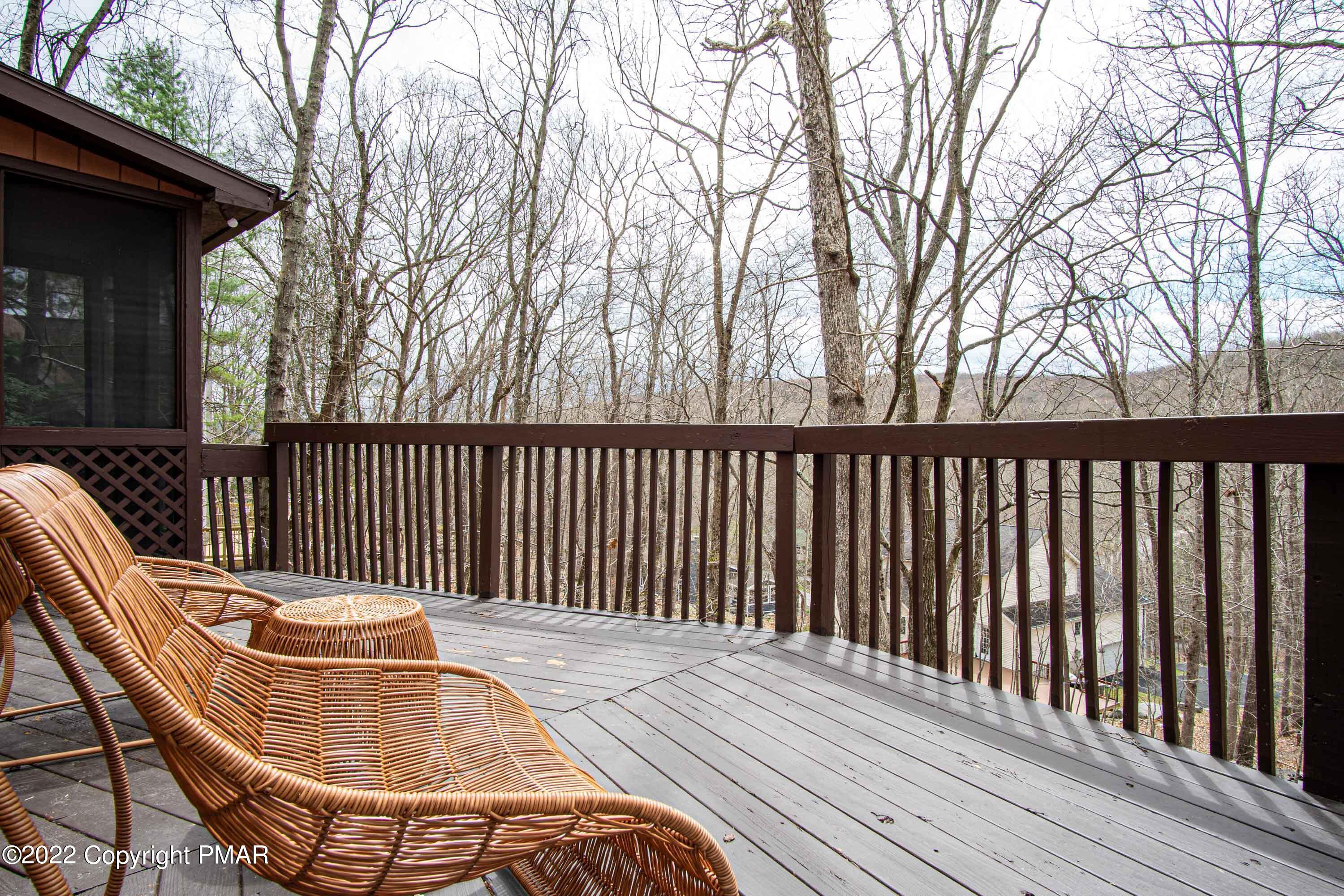 125 Edinburgh Road Bushkill, PA 18324 - Photo 35 of 64 125 Edinburgh-36