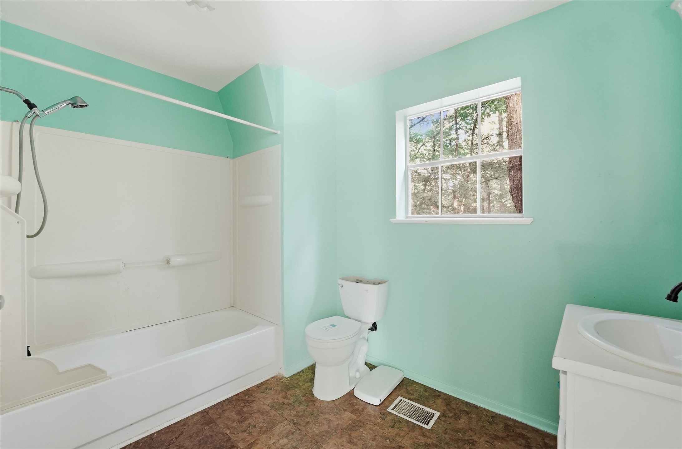 76 Corkwood Road Trinity, TX 75862 - Photo 25 of 36