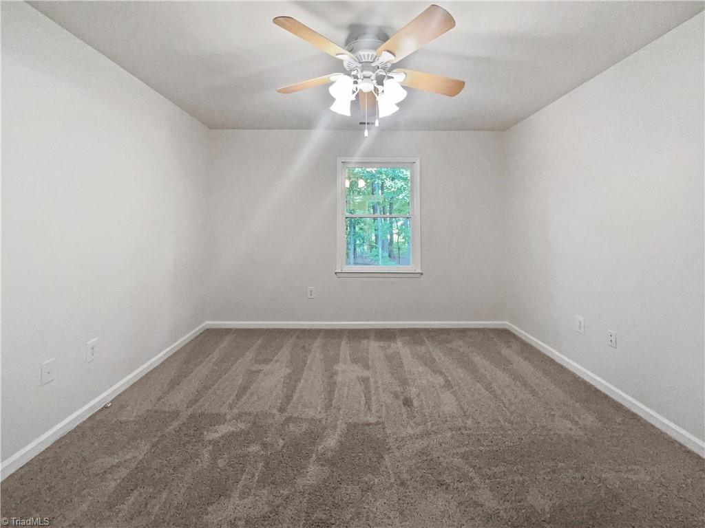 17 Apple Tree Lane Greensboro, NC 27455 - Photo 15 of 20 Gallery Image 15