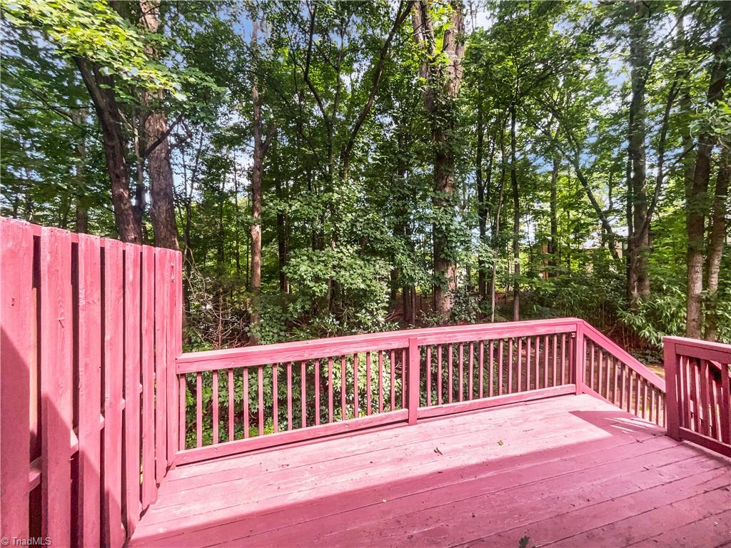 17 Apple Tree Lane Greensboro, NC 27455 - Photo 19 of 20 Gallery Image 19