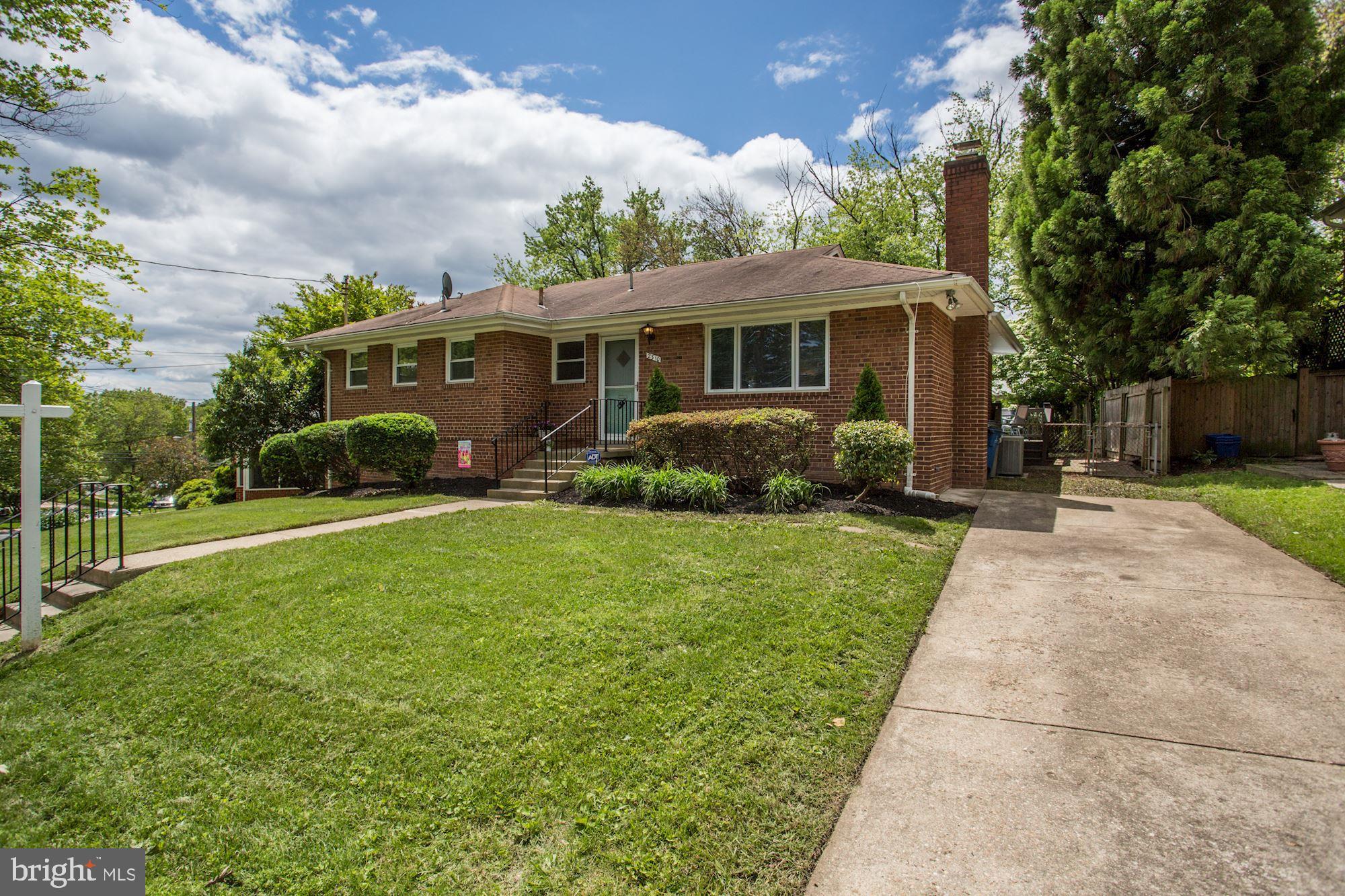 2310 Ross Road Silver Spring, MD 20910 - Photo 2 of 33 Gallery Image 2