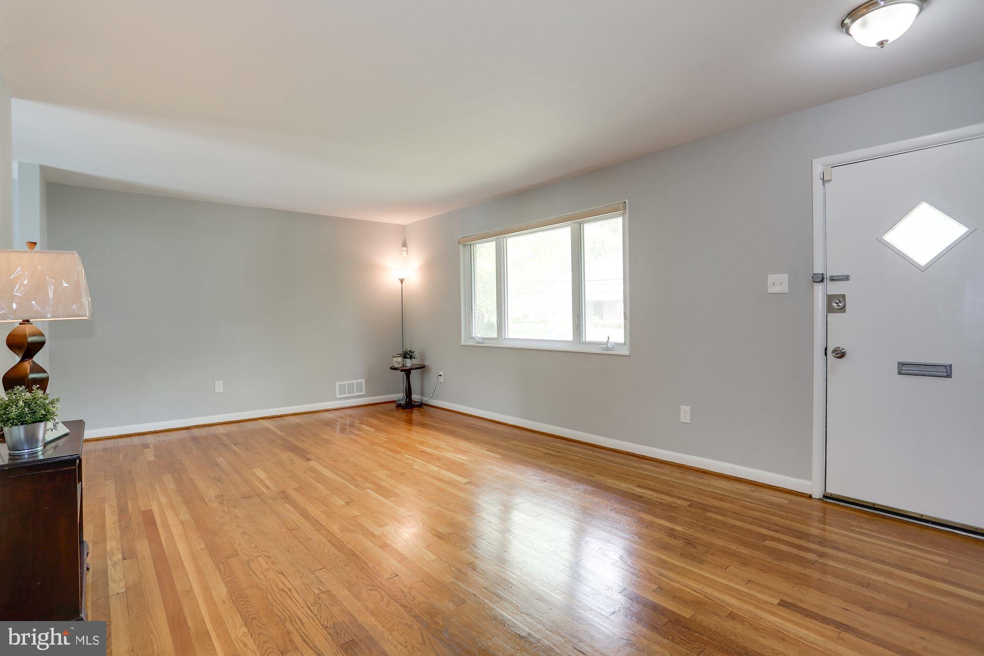 2310 Ross Road Silver Spring, MD 20910 - Photo 12 of 33 Gallery Image 12